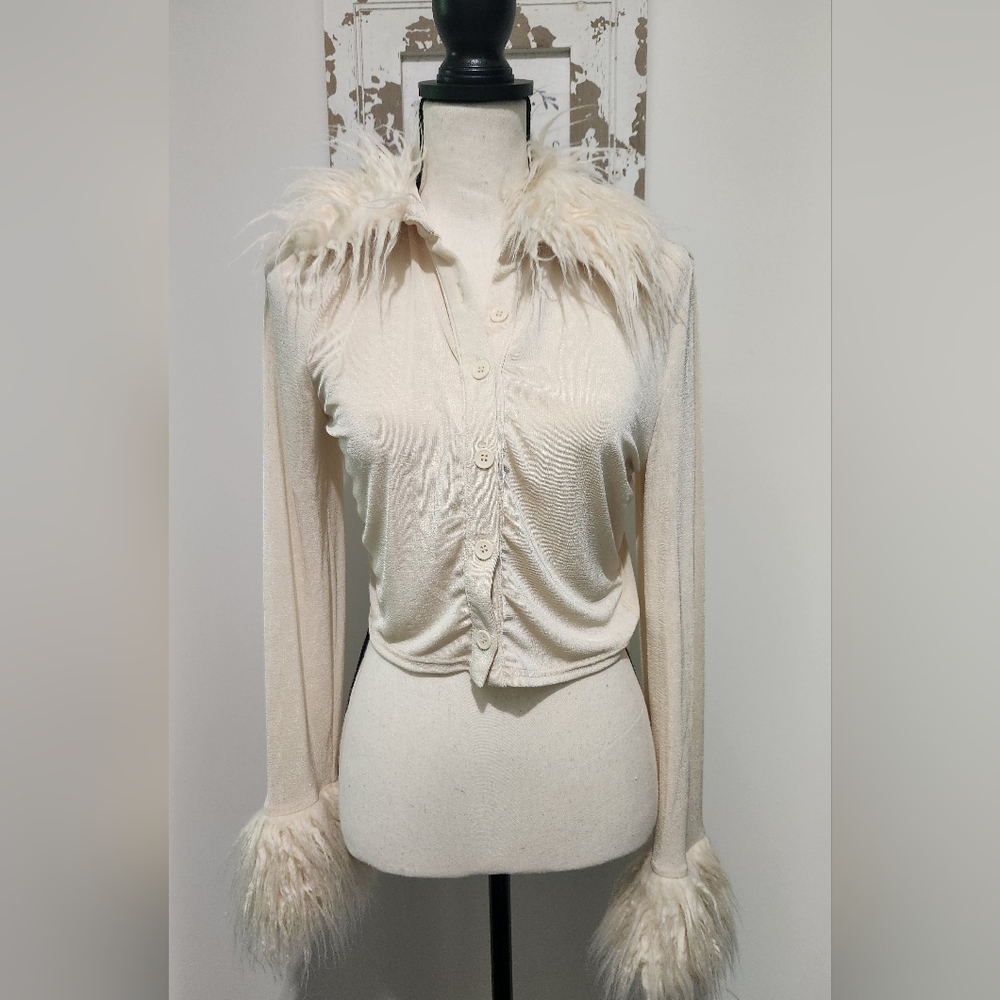 Elegant ET CLET Cream Button-Up Top with Faux Fur Accents